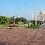 visitantes-tomando-fotos-en-taj-mahal